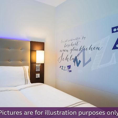 Premier Inn Koeln City Centre ภายนอก รูปภาพ